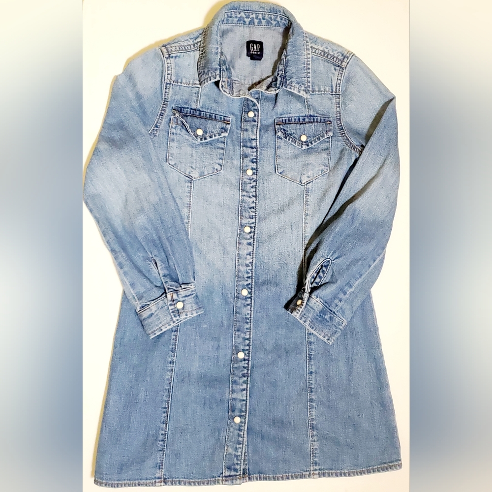 Kid's Gap Denim Dress Size Small (6-7)